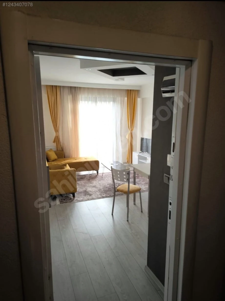 gorukle-sakarya-mahallesi-yatirimlik-1-1-satilik-daire-salon.jpg